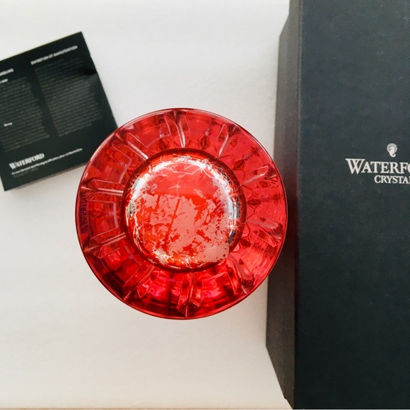 Waterford Red Crystal Vase “Tina” Fleurology Collection - Picture 9 of 10